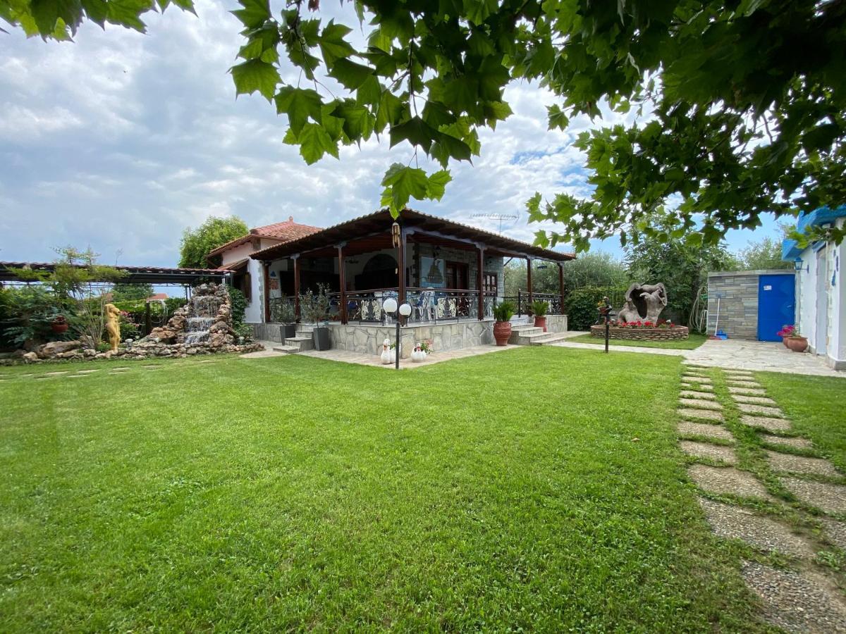 Beachfront Cottage Nea Triglia Eksteriør billede